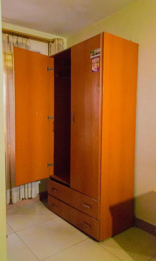 Vegas Hotel Кампала 2*,